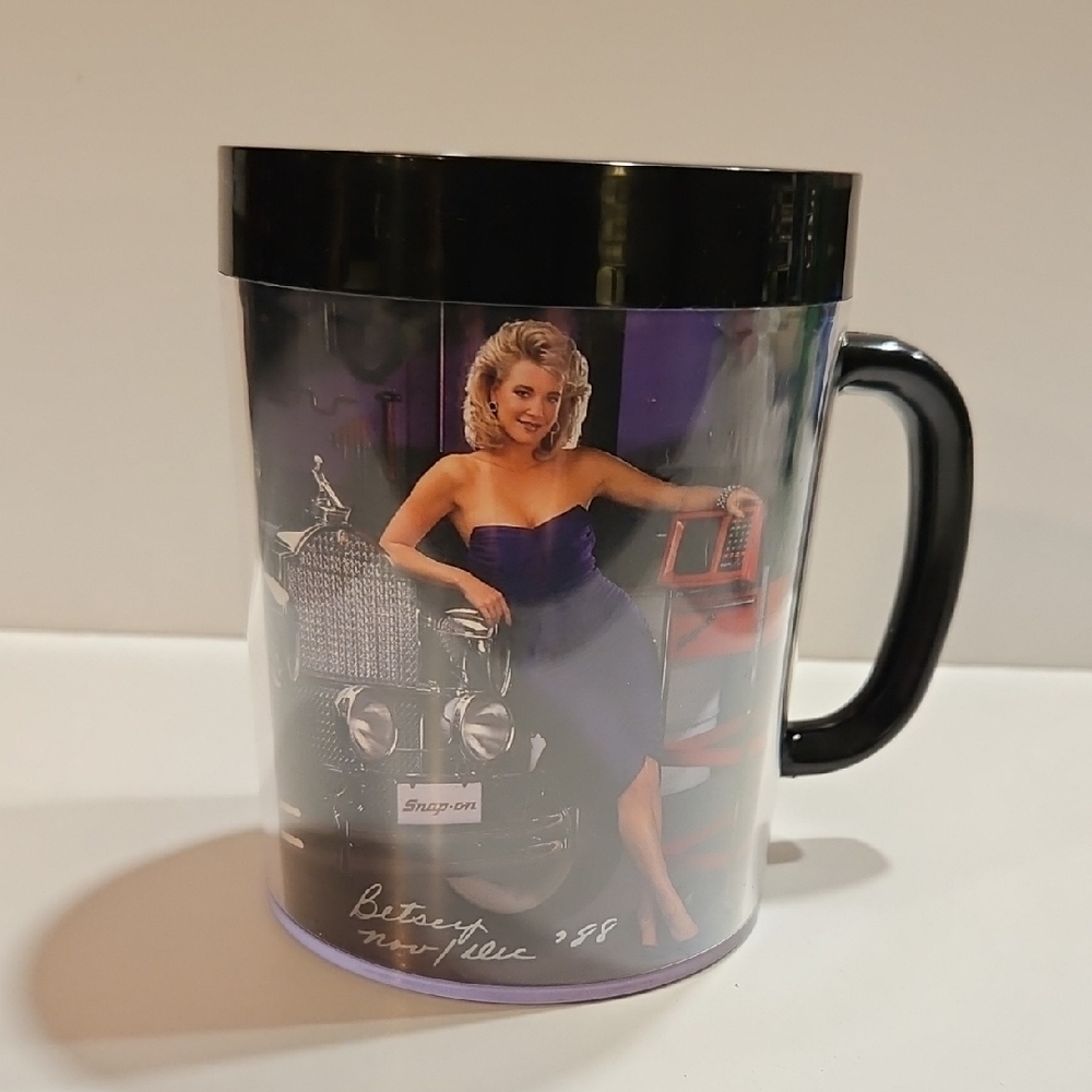 SNAP- ON 1988 TOOL MATE EDITION PIN-UP THERMAL COFFEE MUG MODEL BETSEY NOV./DEC.
